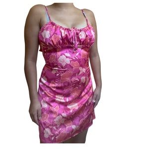 Stunning mini pink floral dress size 4